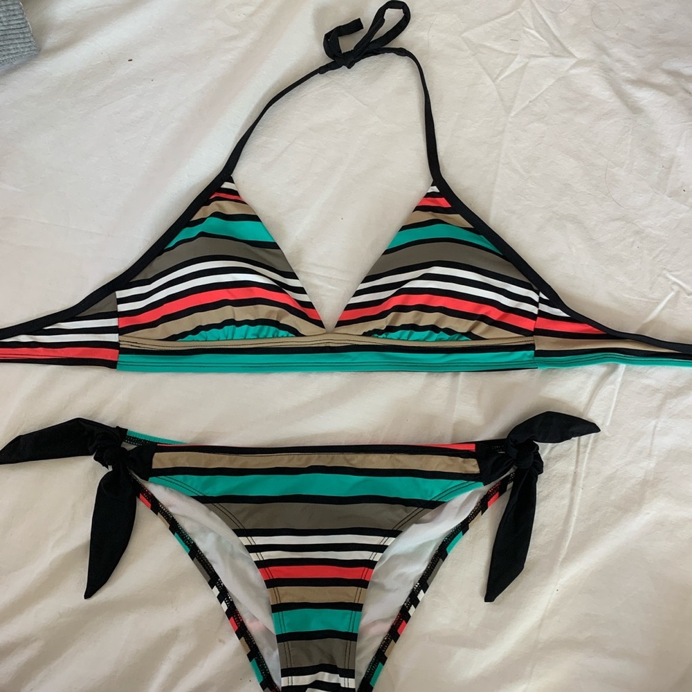 BRAND NEW BIKINI